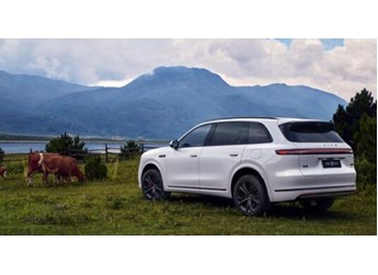 读懂家庭出行需求，问界M7正在成为品质生活新搭子