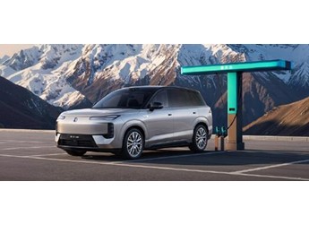 大五座豪华纯电SUV！比亚迪腾势N8官宣：续航最高达1003km 封面图