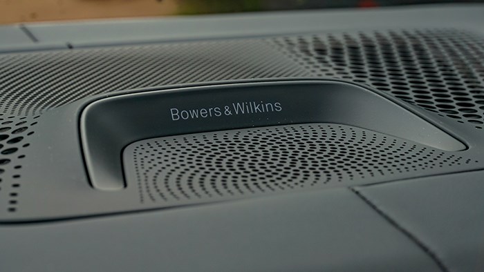 全副武装的德系战舰 BMW全新X6评测 