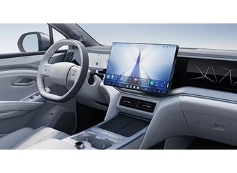 自驾游神器！比亚迪宋Ultra EV内饰公开：座椅可秒变双人大床 封面图