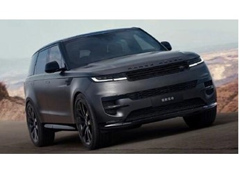 2026款路虎揽胜运动上市89.8万起：4.4T V8+全地形系统+900mm涉水豪华SUV