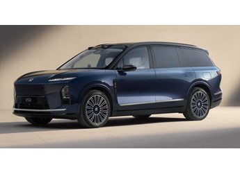 ES8预售价41.68万 这已经不是我认识的蔚来了 封面图