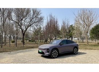 快速换电功能,超赞!试驾蔚来EC6 2025款 100kWh