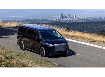 贾跃亭亲自督战 FX Super One首批预量产车即将下线 下周正式亮相