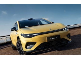 一图看懂：纯电钢炮零跑Lafa5五款车型到底如何选