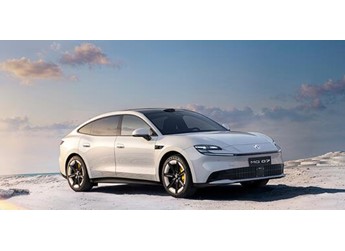 800V上车最远续航845km 上汽名爵MG 07上市：限时10.59万起 封面图