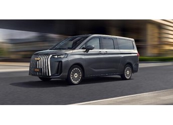 12.98万元起，全场景舒享大型MPV锐胜M8，家庭用车新选择