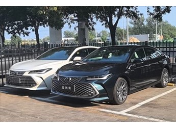 20万级你会选吗!新款丰田亚洲龙实车曝光:换装大屏内饰 封面图