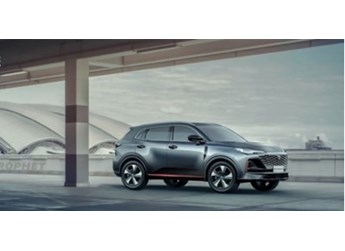 配置升级!长安CS55PLUS自动卓越型上市 售10.89万元 封面图