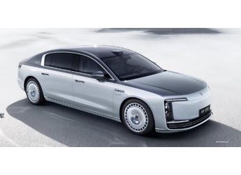 尊界S800典藏大观138.8万元起上市，自主旗舰冲击全球超豪华赛道 封面图