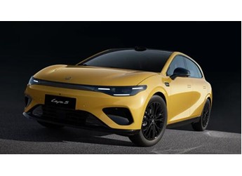 年轻人的第一辆纯电钢炮！零跑Lafa5上市：限时9.28万起