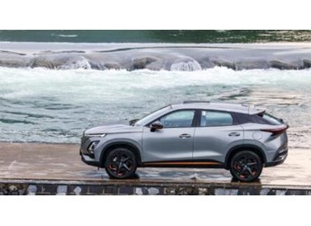 冲起来呀!购奇瑞欧萌达享终身免费保养最后一天!更享五重豪礼不容错过! 封面图