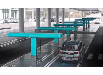 比亚迪闪充桩可连续给多少台电车充电 博主详解后放心了 封面图