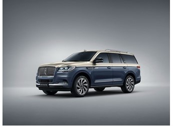 林肯领航员蓝银版正式上市 售价100.80万 封面图