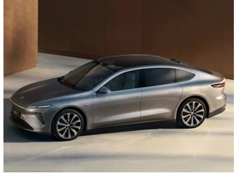 新款蔚来ET7官图正式发布 北京车展上市 封面图