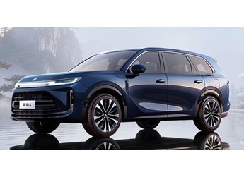 全系配华为智能！宝骏华境S信息曝光 532大SUV空间有多大？