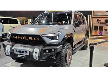 改装党狂喜！猛士M817 Hero版正式上市：售价30.19万元