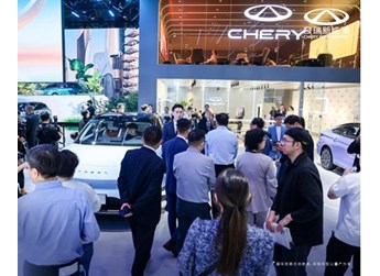 上海车展eQ7、小蚂蚁Q惊艳首发 奇瑞新能源开启“油电同价”新世界大门 封面图