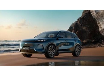 纯电续航翻倍 入门就有130km！2026款银河星舰7 EM-i上市：9.58万起