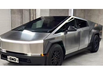 特斯拉cybertruck皮卡上线阿里拍卖平台：无报废年限 可上绿牌 封面图