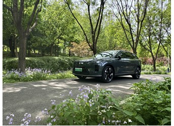 轻松续航1200公里 沃尔沃XC70 四驱长续航Ultra