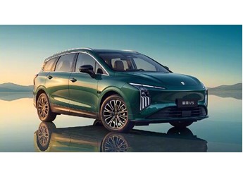 华为智驾首次下探10万内！星海V6新车型上市：权益价9.99万起