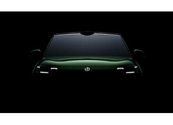 零跑A10强势补位！官图首次曝光 搭载激光雷达 广州车展上将正式亮相