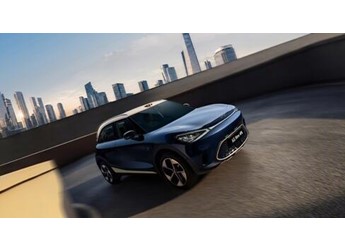 全系标配800V高压架构 新一代smart精灵#1上市：14.99万起 封面图