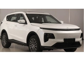 定位中型插混SUV!捷途山海L7实车曝光:提供5/7座两种布局 封面图
