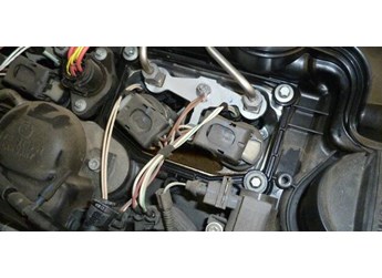 宝马5系机油要加多少升 封面图