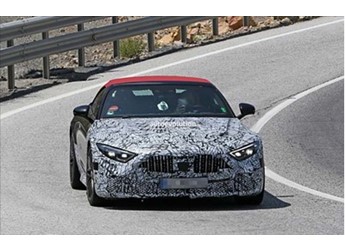 迈巴赫首款跑车！全新SL级敞篷跑车曝光：最快年底发布