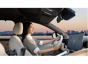 29.98万元-32.98万元！大六座安全豪华SUV腾势N8L正式上市 封面图