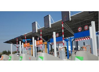 高速连续8天免费!10月1日0时起 小客车免费通行全国收费公路