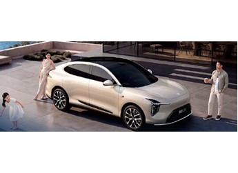 全线控底盘配800V快充！全新一代智己LS6正式上市：19.79万起 封面图