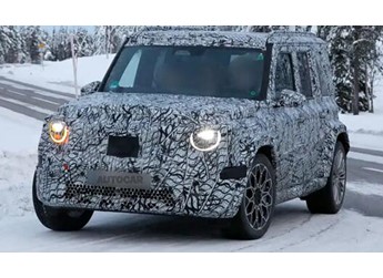 平民版大G要来了！奔驰小G谍照曝光：提供混动/纯电双动力 封面图