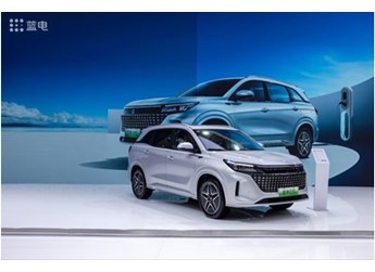 蓝电E5首次亮相成都国际车展 12万级大7座电混SUV诚意来袭