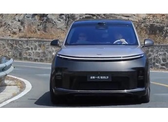 理想L9 Livis值不值得买？55.98万配置升级解析与同级对比 封面图