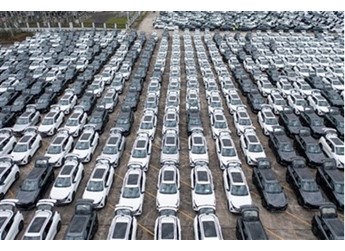 动力、安全、舒适集大成者,6天订单突破2000辆,长安UNI-Z先享即大卖 封面图