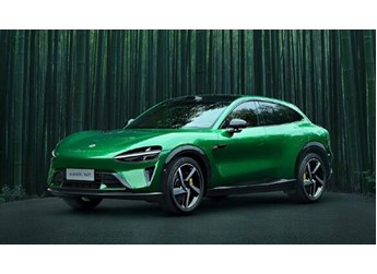 至高不超15000元 小米汽车发布跨年购置税补贴方案 封面图