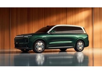 纯电续航500km领跑全球！零跑D19大型增程SUV发布 明年4月上市 封面图