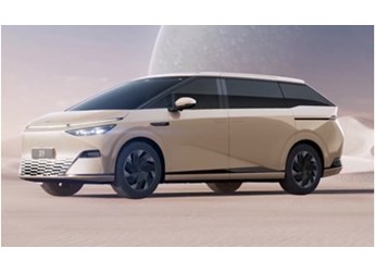 小鹏X9实车亮相!全球首款后轮转向MPV 将参加广州车展 封面图